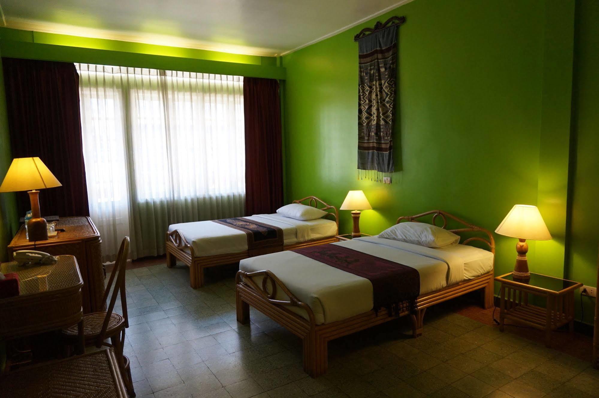 Day Inn Hotel Ban Nongdouang Extérieur photo